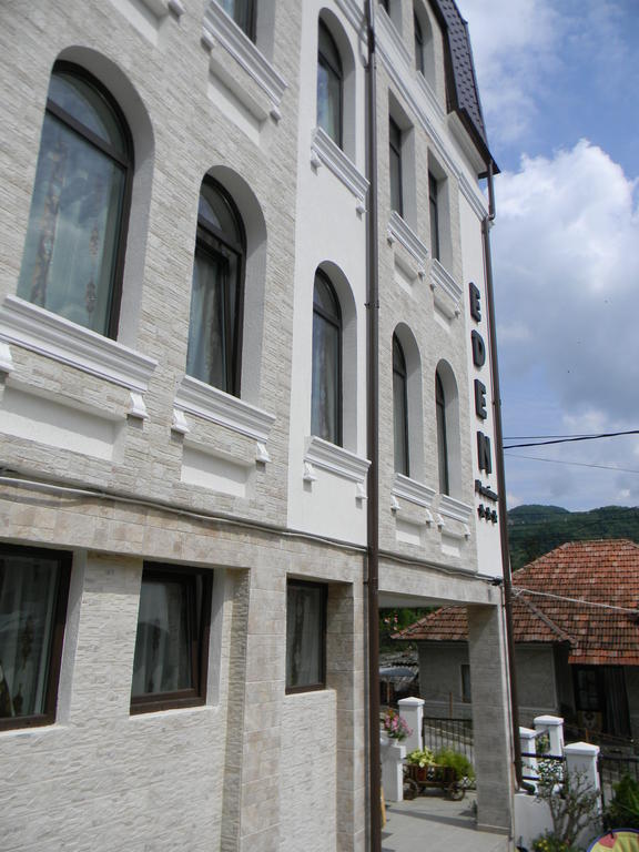 Pensiunea Eden Băile Olăneşti Kültér fotó
