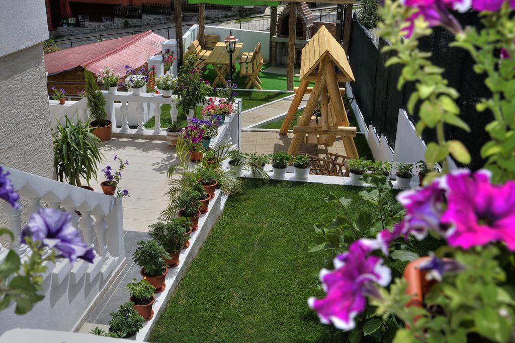 Pensiunea Eden Băile Olăneşti Kültér fotó