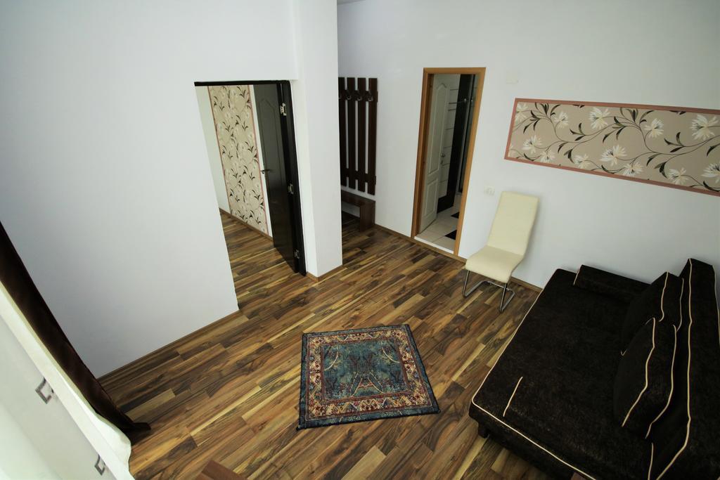 Pensiunea Eden Băile Olăneşti Kültér fotó