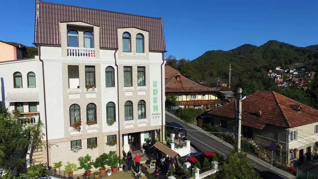 Pensiunea Eden Băile Olăneşti Kültér fotó